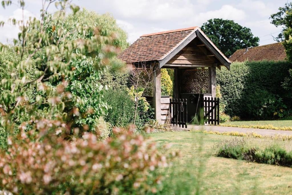 Вилла Forest Farm Barn Hampshire Бишоп-Уолтем Экстерьер фото